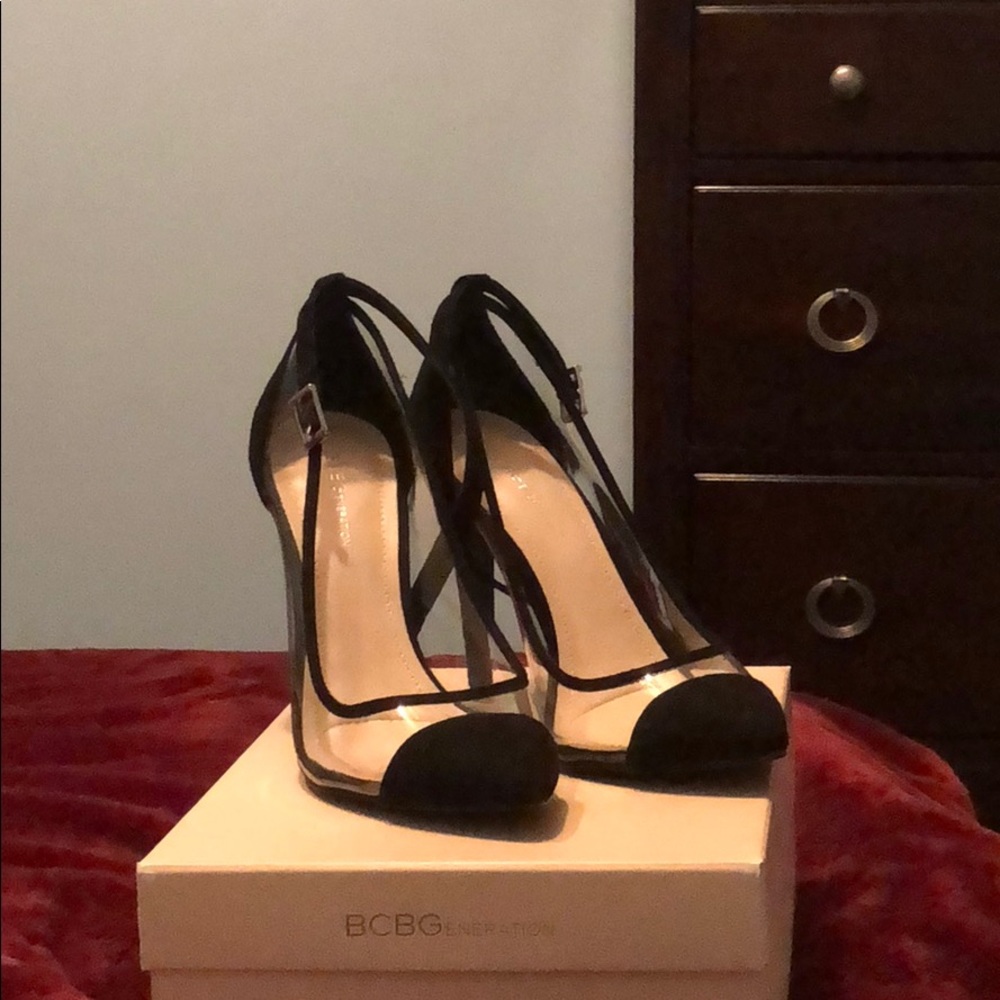 BCBG Pumps